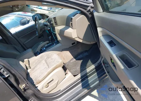 2006 Jeep Grand Cherokee Laredo from USA, damaged, VIN 1J4GS48K06C295673